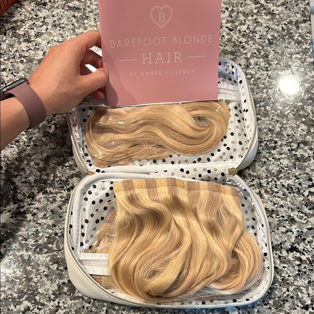 Barefoot Blonde Hair (by Amber Fillerup) 21” Clip In Hair Extensions